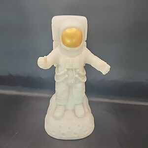 Astronaut Figurine with Gold Helmet with Light